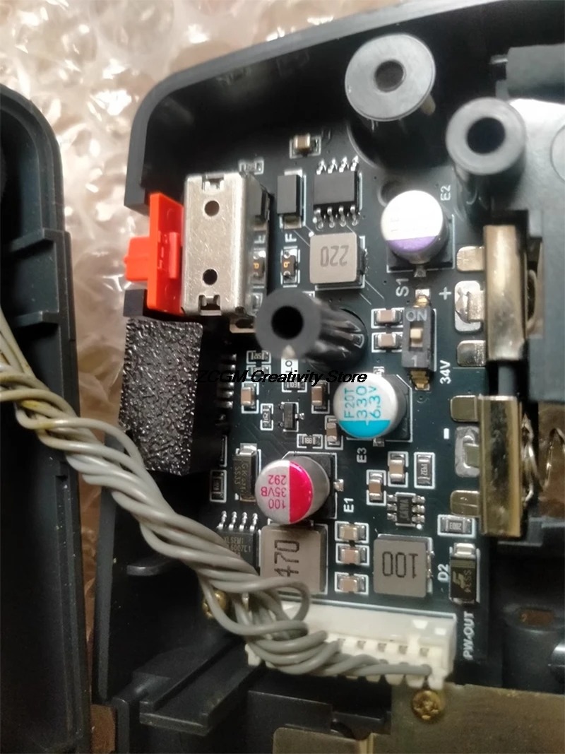 Carte mère USB-C avec interrup - Board Game Film avis et prix